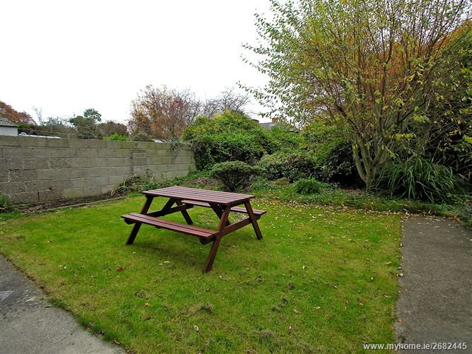 54 Hazelbrook, Terenure,  Dublin 6W