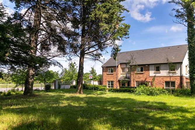 37 Green Acre Court, Firhouse Road, Knocklyon, Dublin 16