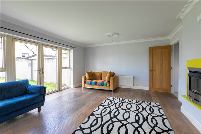 37 Green Acre Court, Firhouse Road, Knocklyon, Dublin 16