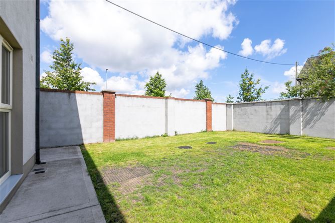 37 Green Acre Court, Firhouse Road, Knocklyon, Dublin 16
