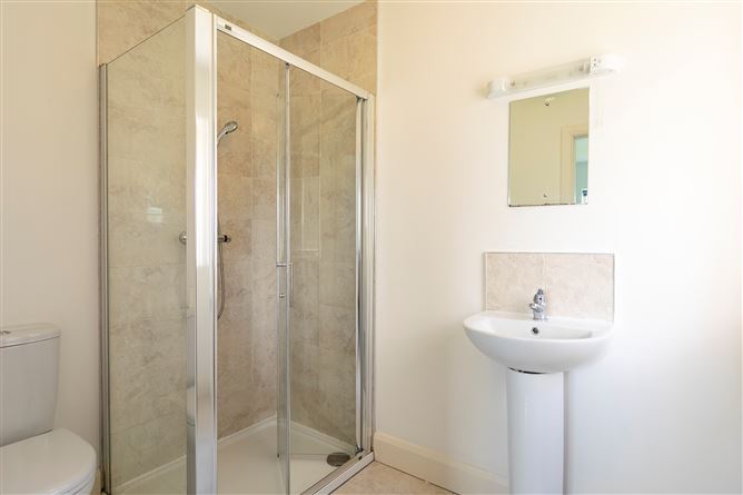 37 Green Acre Court, Firhouse Road, Knocklyon, Dublin 16