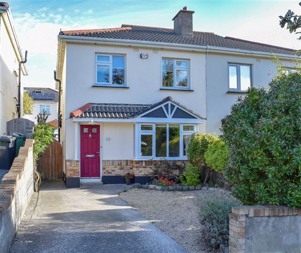 34 Sandyford Hall Crescent, Sandyford, Dublin 18