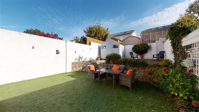 34 Sandyford Hall Crescent, Sandyford, Dublin 18