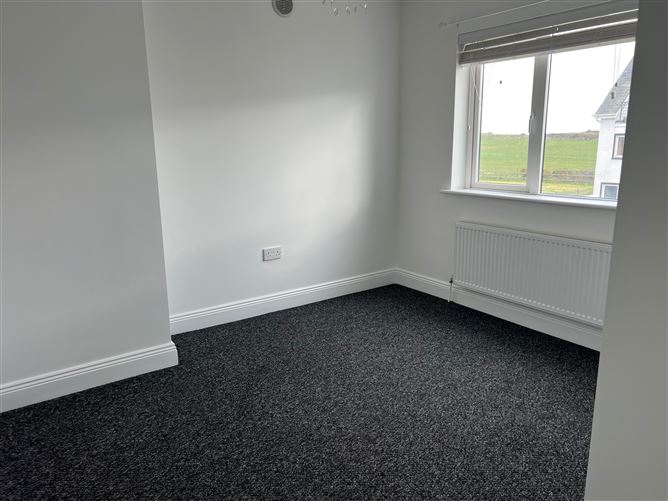 34 Barr Na Haille, Rosslare, Wexford