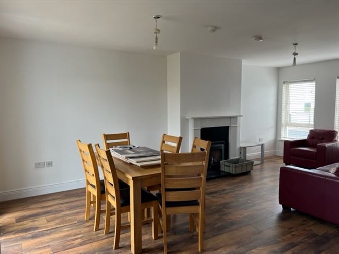 34 Barr Na Haille, Rosslare, Wexford