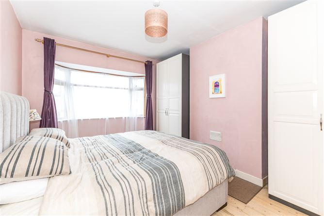 26 Shanowen Road , Santry, Dublin 9