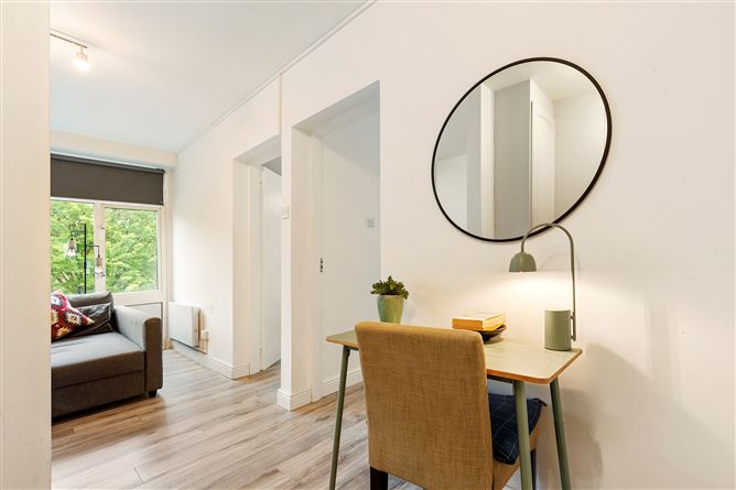 19 Courtney House Appian Way , Ranelagh,   Dublin 6