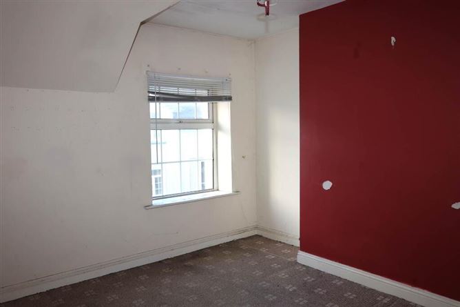 30 Railway View, Roscrea, Tipperary