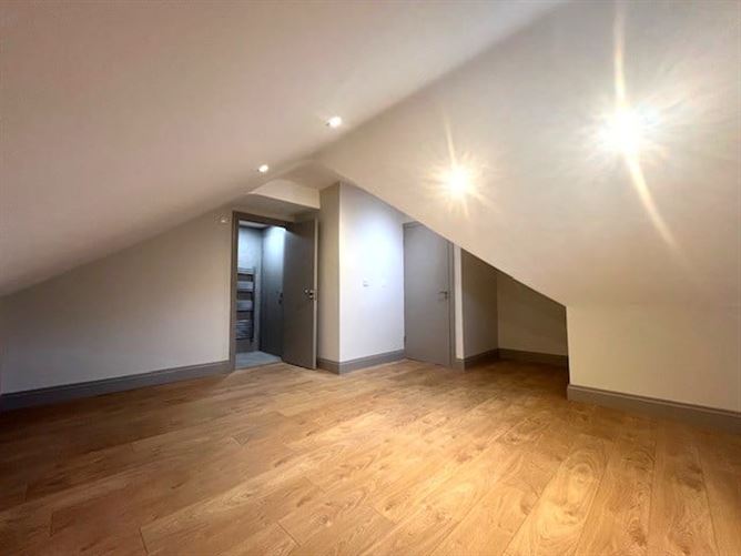 Esker Cottages, Lucan, Co. Dublin