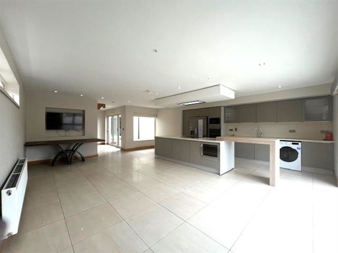 Esker Cottages, Lucan, Co. Dublin