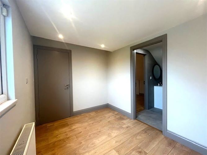 Esker Cottages, Lucan, Co. Dublin