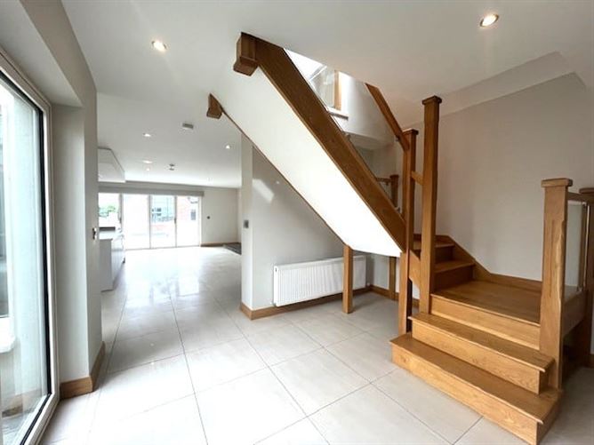 Esker Cottages, Lucan, Co. Dublin