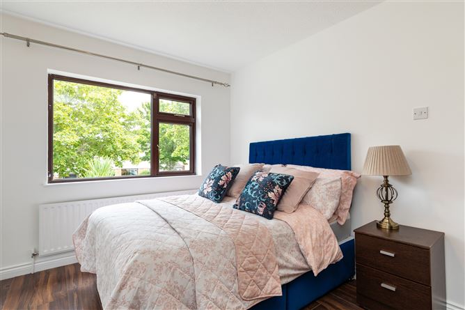 Photo 14 of 19 — 51 Brookvale Downs, Rathfarnham, Dublin 14