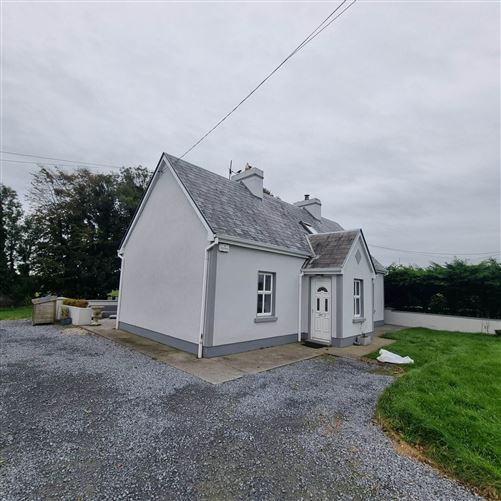 Caherlistrane, Galway, County Galway