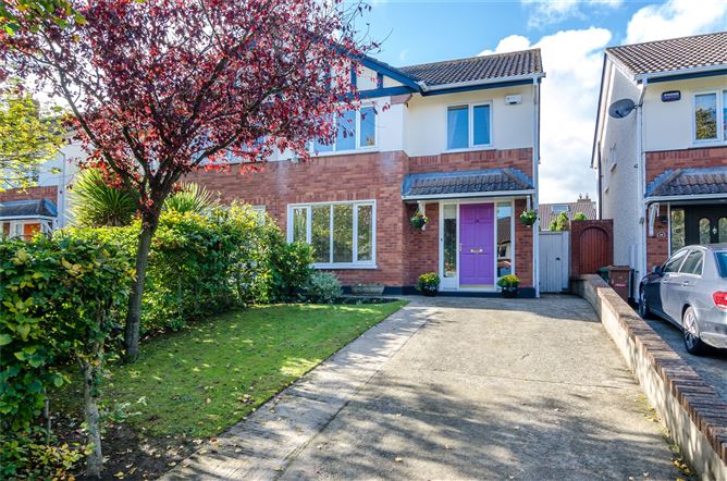 28 Luttrellstown Avenue, Castleknock, Dublin 15