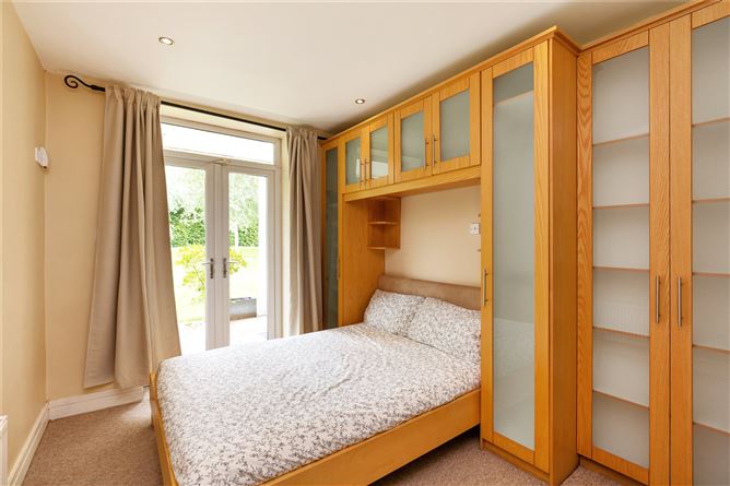 47 Castleheath, Swords Road, Malahide, Co. Dublin