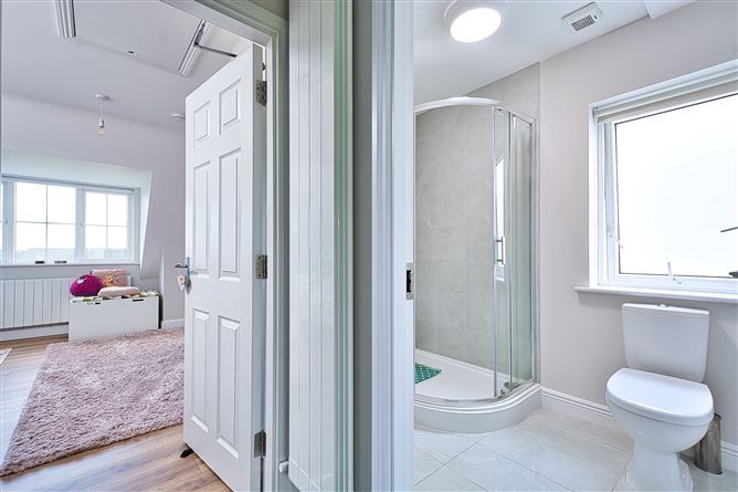 32 The Avenue, Green Lane Manor, Rathcoole, Dublin