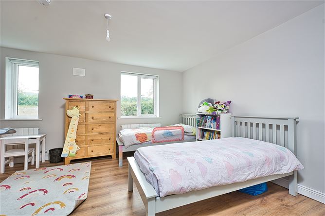 32 The Avenue, Green Lane Manor, Rathcoole, Dublin