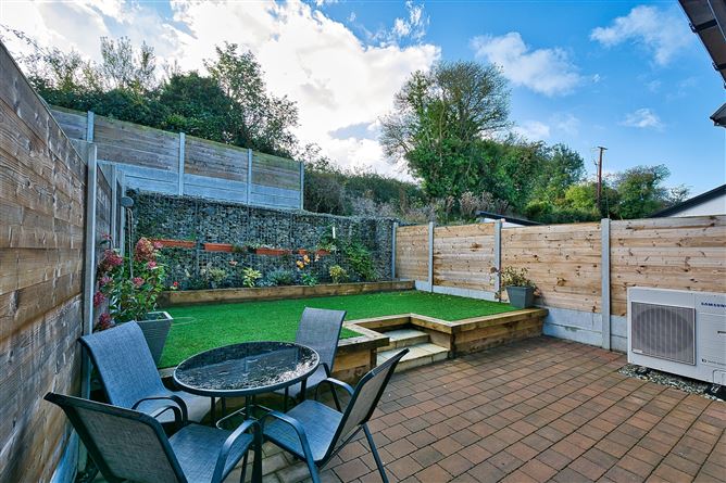 32 The Avenue, Green Lane Manor, Rathcoole, Dublin