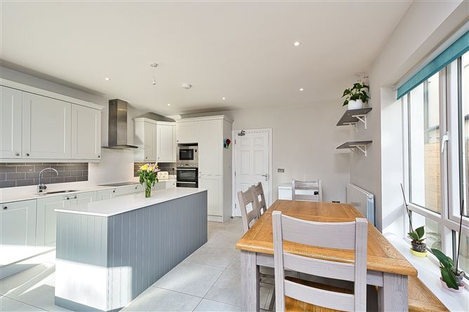 32 The Avenue, Green Lane Manor, Rathcoole, Dublin