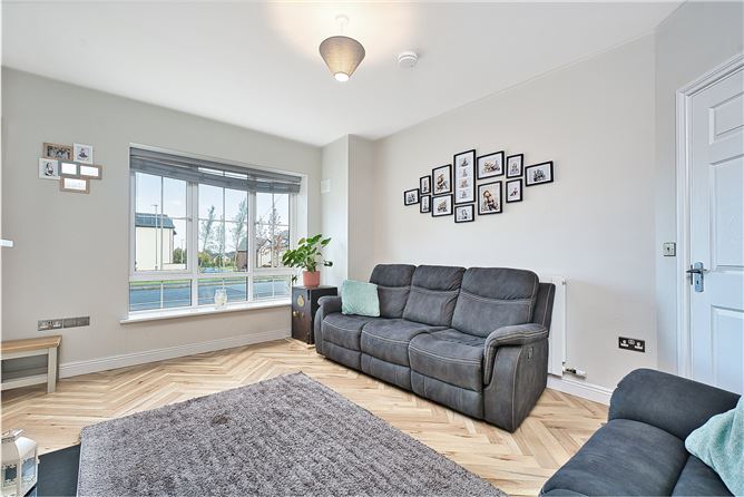 32 The Avenue, Green Lane Manor, Rathcoole, Dublin