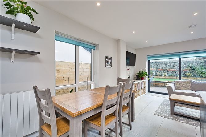 32 The Avenue, Green Lane Manor, Rathcoole, Dublin
