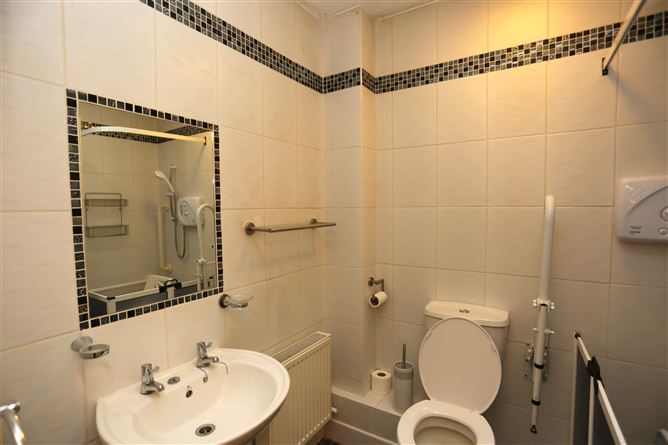17 Saint Johns Crescent, Clondalkin,   Dublin 22