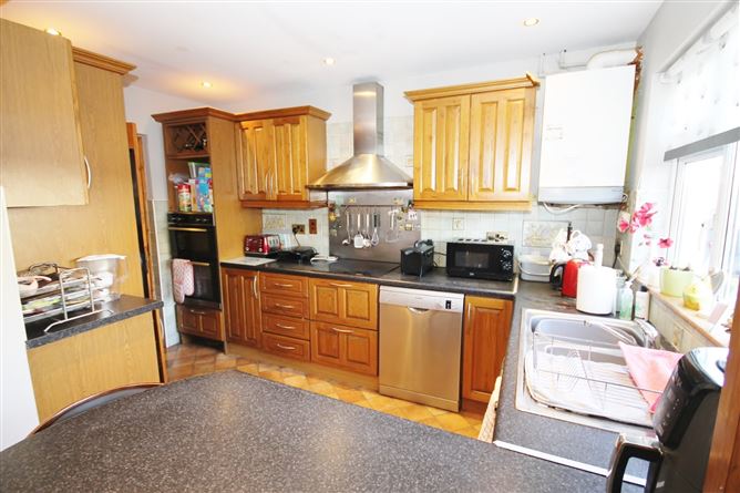58 Forest Avenue, Kingswood, Dublin 24