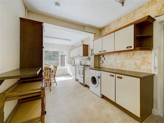 Ardleen, 39 Wilton Gardens, Wilton Road, Wilton, Cork