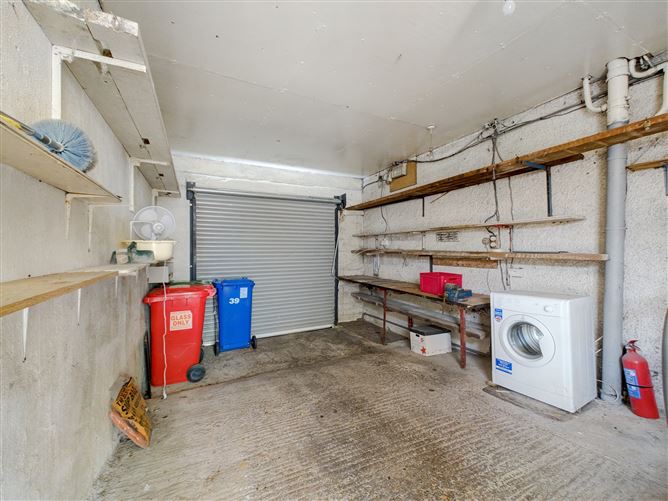 Ardleen, 39 Wilton Gardens, Wilton Road, Wilton, Cork