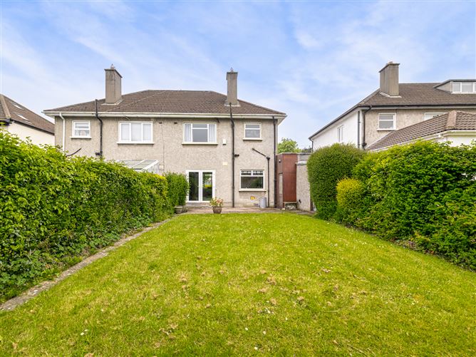 11 Eden Park Drive, Goatstown, Dublin 14