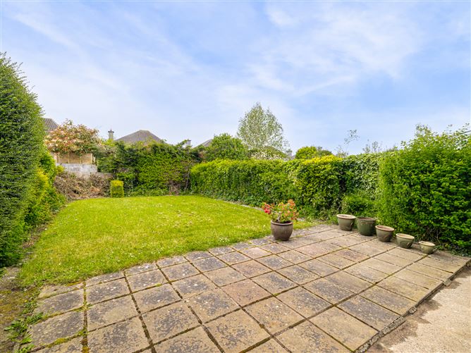 11 Eden Park Drive, Goatstown, Dublin 14