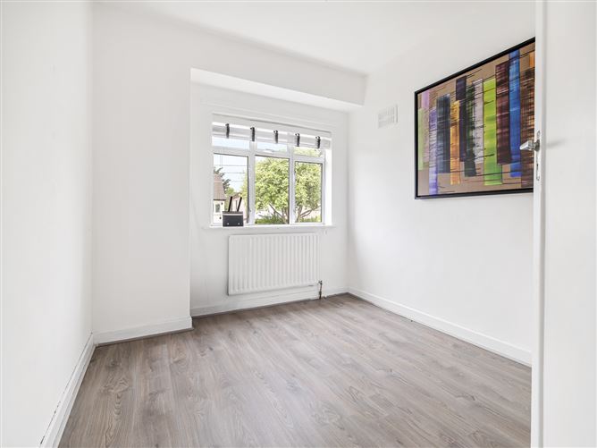 11 Eden Park Drive, Goatstown, Dublin 14