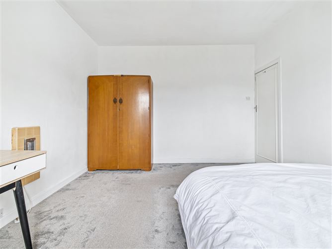 11 Eden Park Drive, Goatstown, Dublin 14