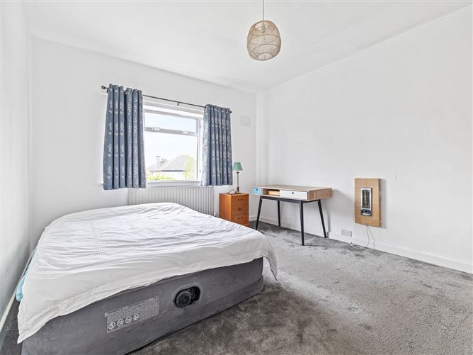 11 Eden Park Drive, Goatstown, Dublin 14