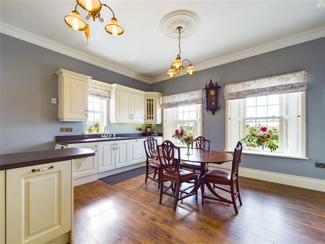 King's River Lodge On 6.5 Acres, Modeshill, Mullinahone, Co. Tipperary