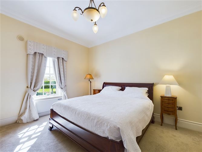 King's River Lodge On 6.5 Acres, Modeshill, Mullinahone, Co. Tipperary