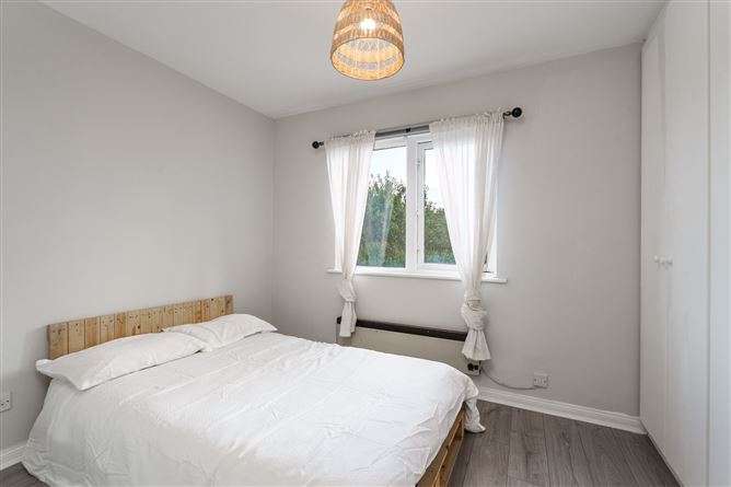 18 Rosemount Court, Rosemount Terrace, Booterstown, Dublin