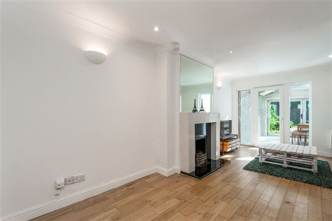 18 Rosemount Court, Rosemount Terrace, Booterstown, Dublin