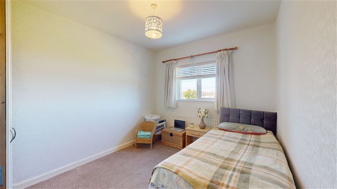 24 Pearse Bros Park, Rathfarnham, Dublin 16