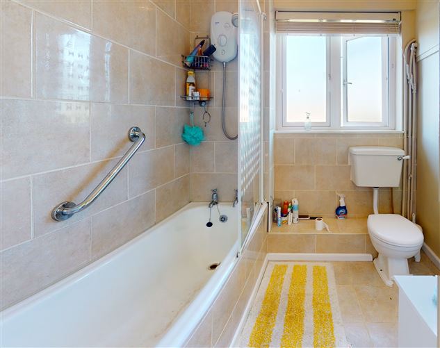 24 Pearse Bros Park, Rathfarnham, Dublin 16