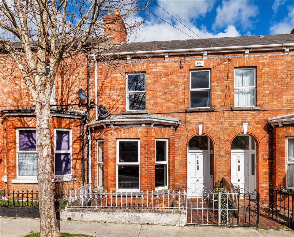 8 Charlemont Road, Clontarf, Dublin 3
