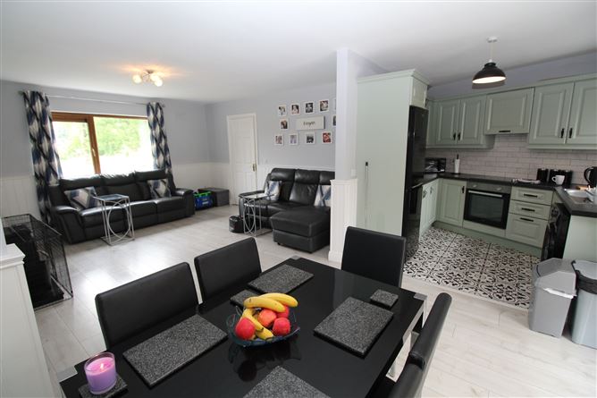 1 Beechwood, Prospect Wood, Longford, Longford