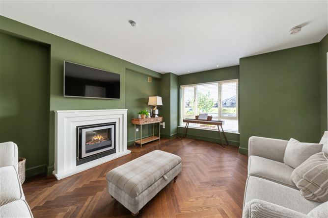 10 The Grove, Newtown Hall, Maynooth, Co. Kildare