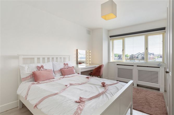 10 The Grove, Newtown Hall, Maynooth, Co. Kildare