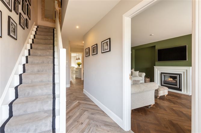 10 The Grove, Newtown Hall, Maynooth, Co. Kildare