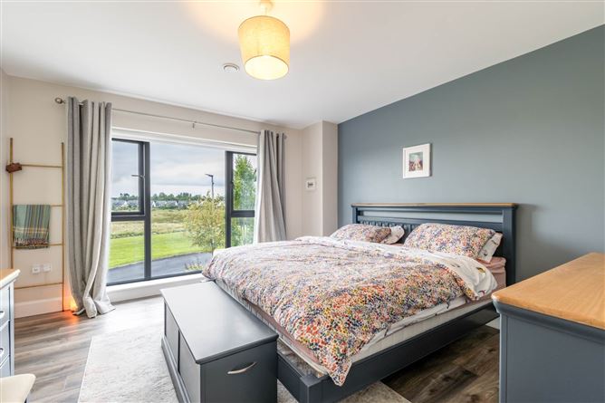 23 Ceathru An Tobair, Maree Road, Oranmore, County Galway