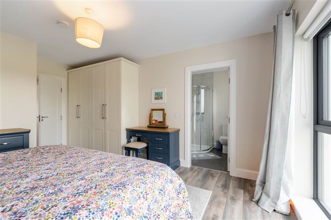 23 Ceathru An Tobair, Maree Road, Oranmore, County Galway