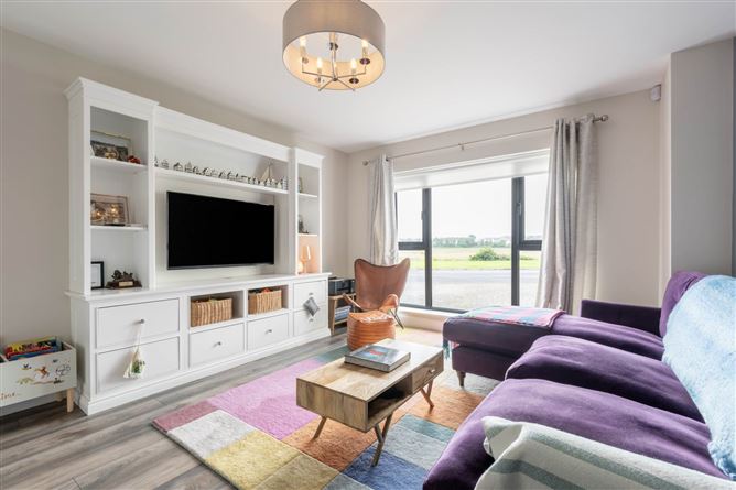 23 Ceathru An Tobair, Maree Road, Oranmore, County Galway
