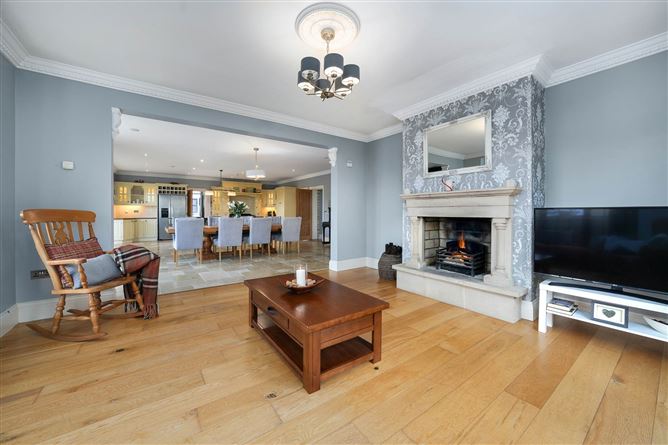 An Teach Buí, Rathmore, Athboy, County Meath